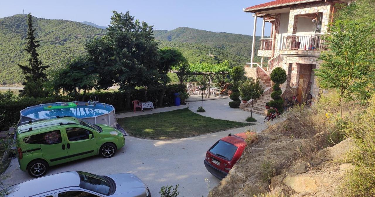 Guesthouse Zografia 브래스나 외부 사진
