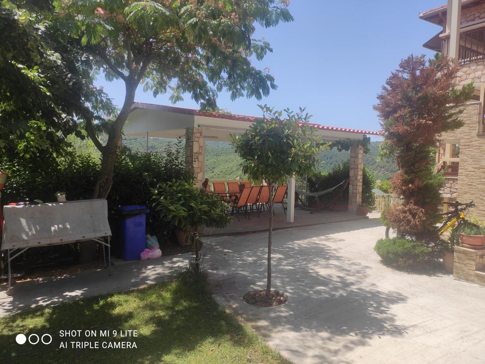 Guesthouse Zografia 브래스나 외부 사진