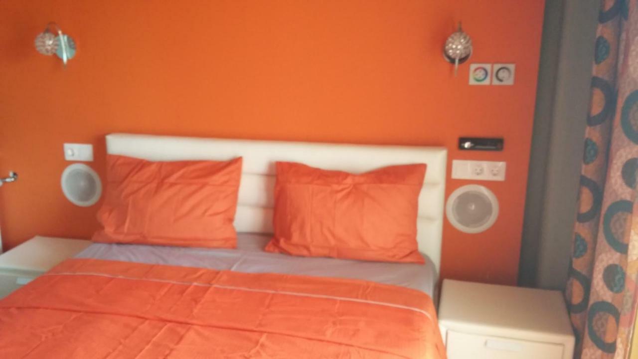 Guesthouse Zografia 브래스나 외부 사진